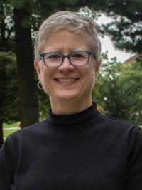 Director of Career Communities, Stephaine Ford (headshot)