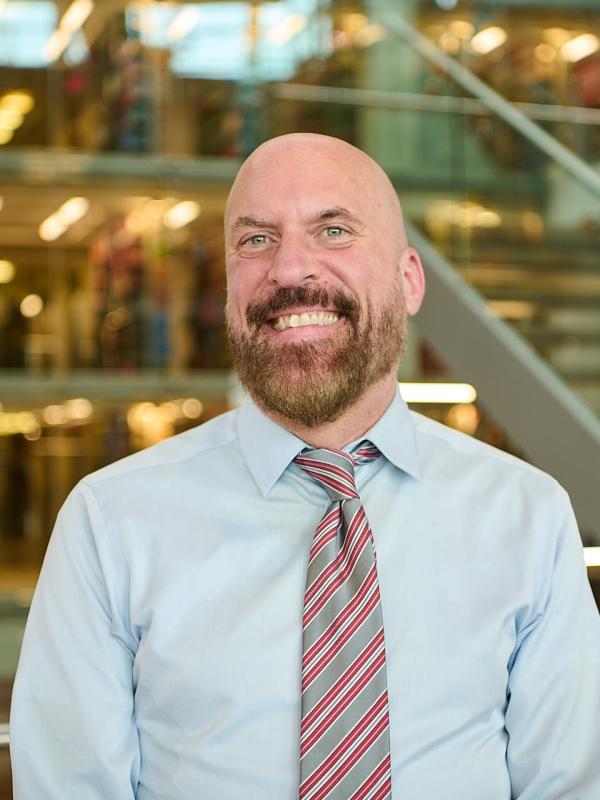 Scott Kustis